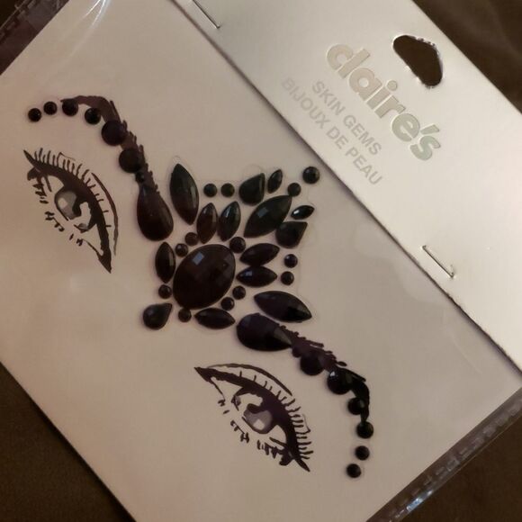 CLAIRES SKIN FACE RHINESTONES HALLOWEEN NEW SEALED - Picture 1 of 3
